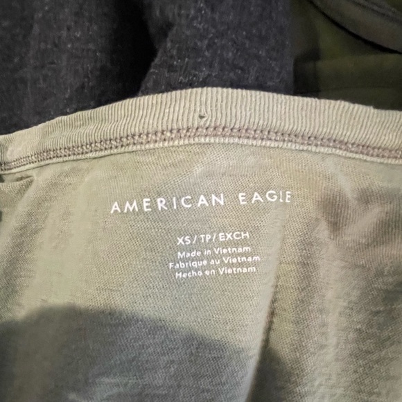 American Eagle distressed shirt - Picture 5 of 5